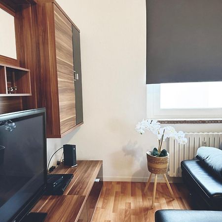 Zentrale Grosse Vollausgestattete Wohnung Fuer Alle Zwecke Perfekt Geeignet Witten an der Ruhr Exterior foto